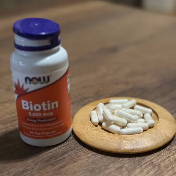 [NOW Foods] Biotin 10mg / 1000mcg / 5000mcg | Vegan Dietary Supplement | 60–120 Veg Capsules | GlowLab