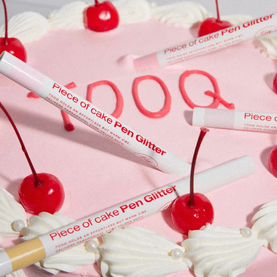 [TOOQ] Piece of Cake Pen Glitter Soft Radiant Eye Glow 0.5g