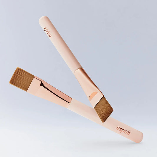 [espoir] True Glow Foundation Brush | Soft Precision Makeup Tool for Radiant Finish